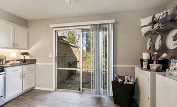 Private front & back patio